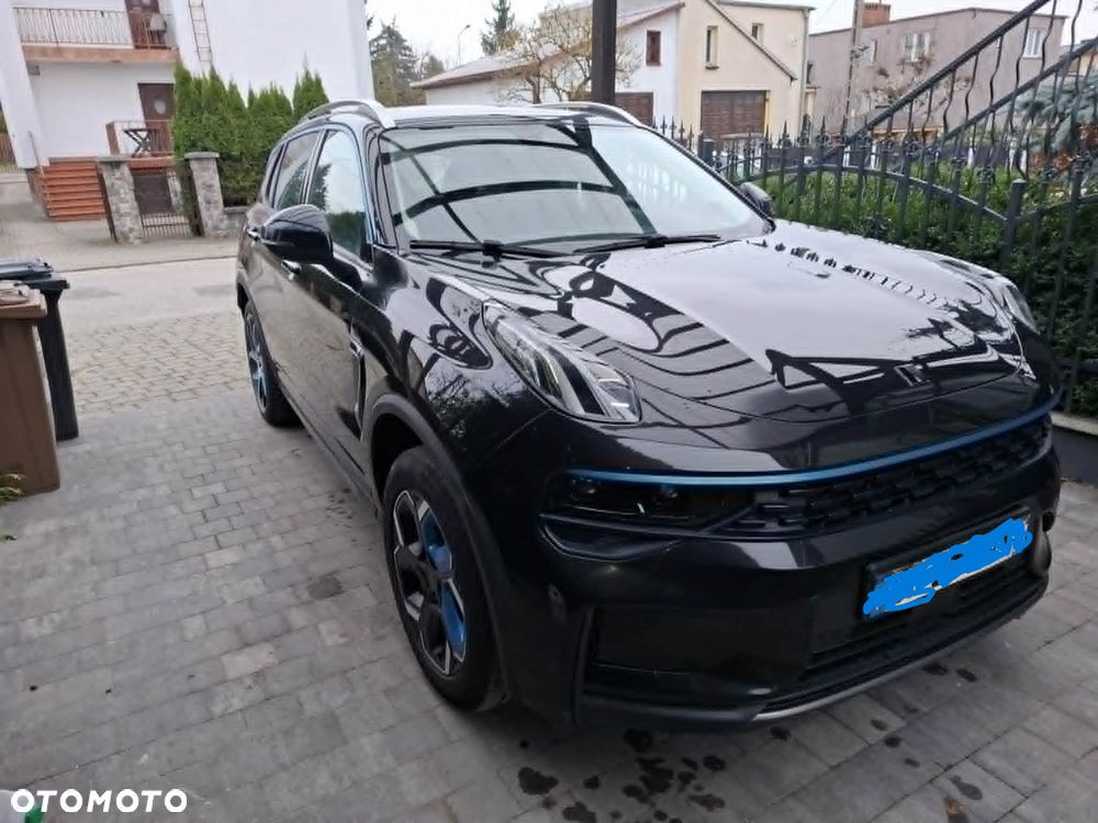 Lynk & Co 01 - 7