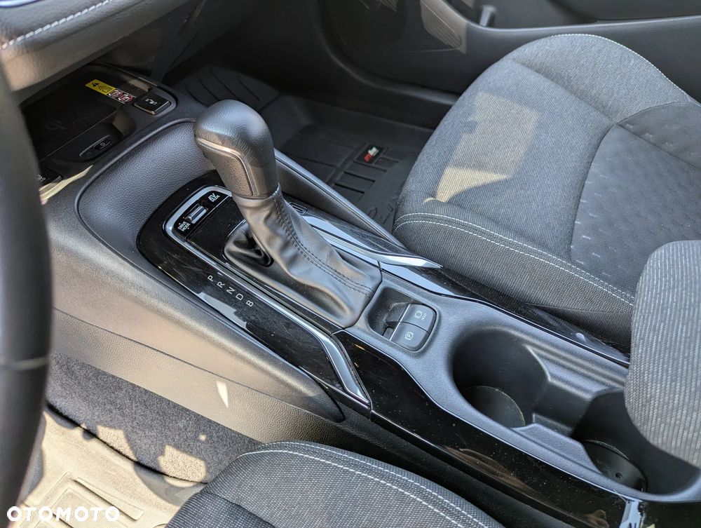Toyota Corolla 1.8 Hybrid Comfort - 15