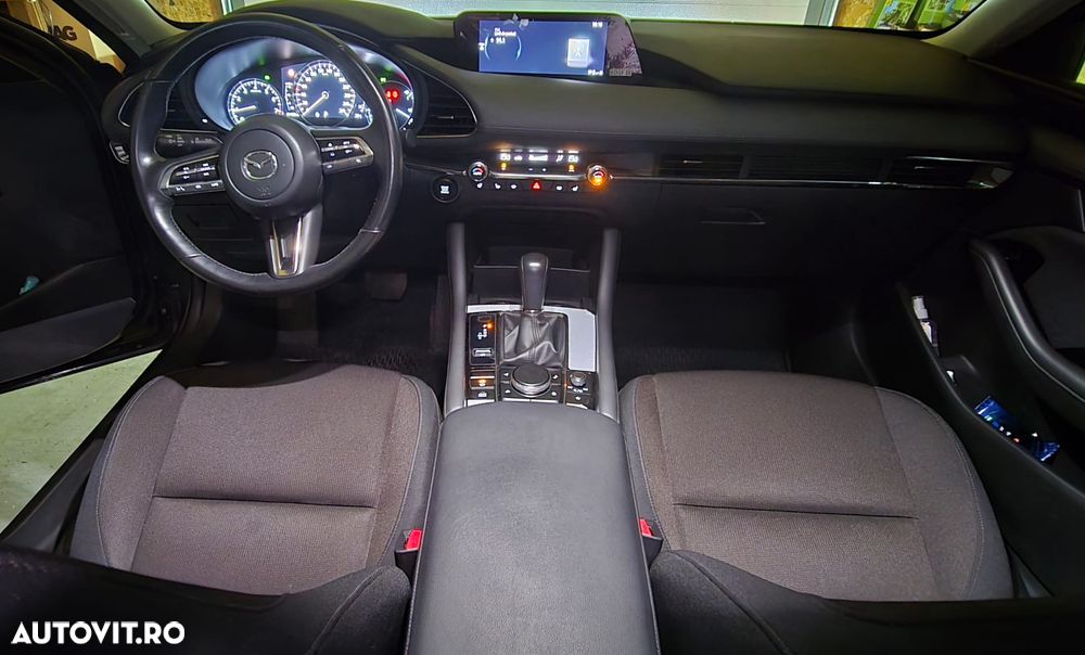 Mazda 3 G150 AT MHEV Plus - 4