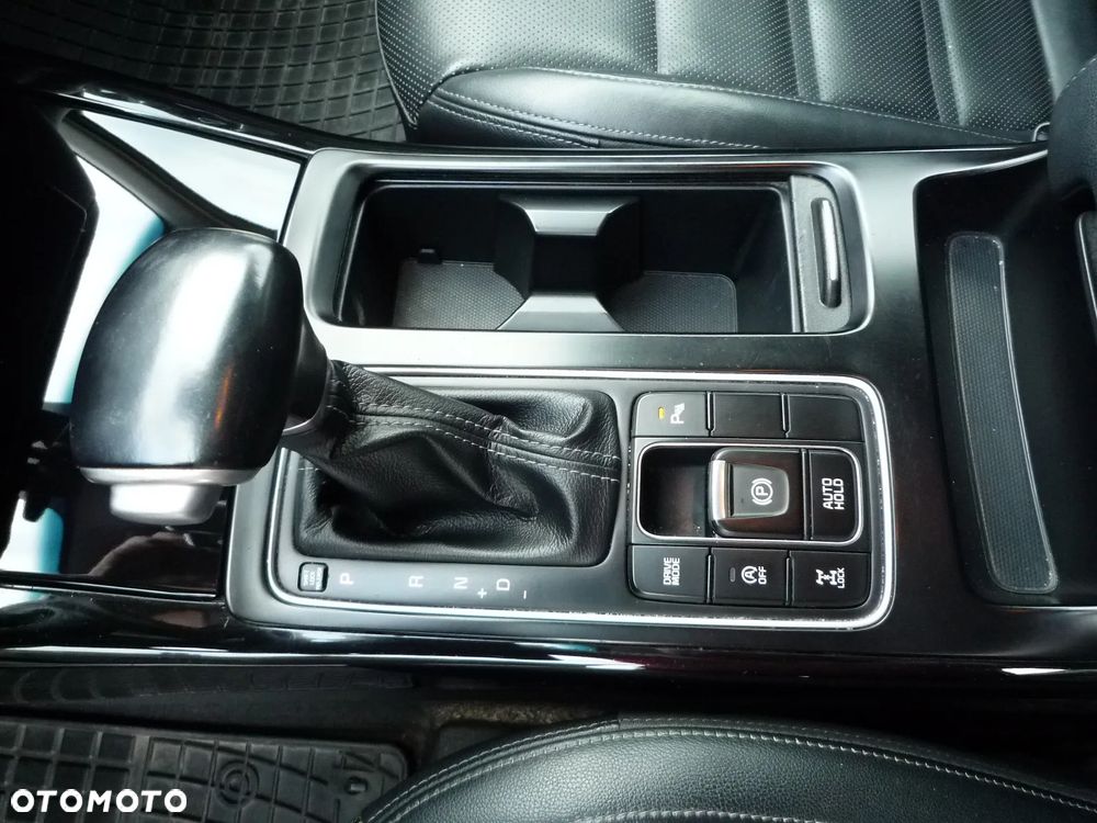 Kia Sorento 2.0 CRDI Business Line Plus - 20