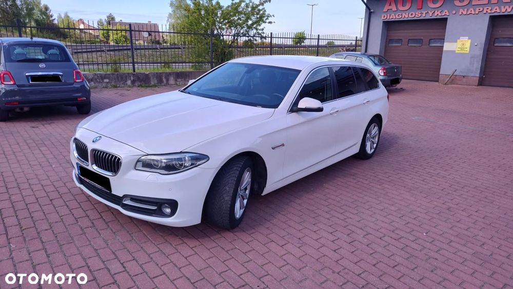 BMW Seria 5 518d - 15