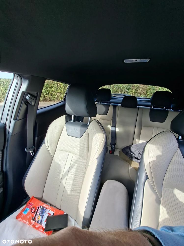 Toyota C-HR - 14