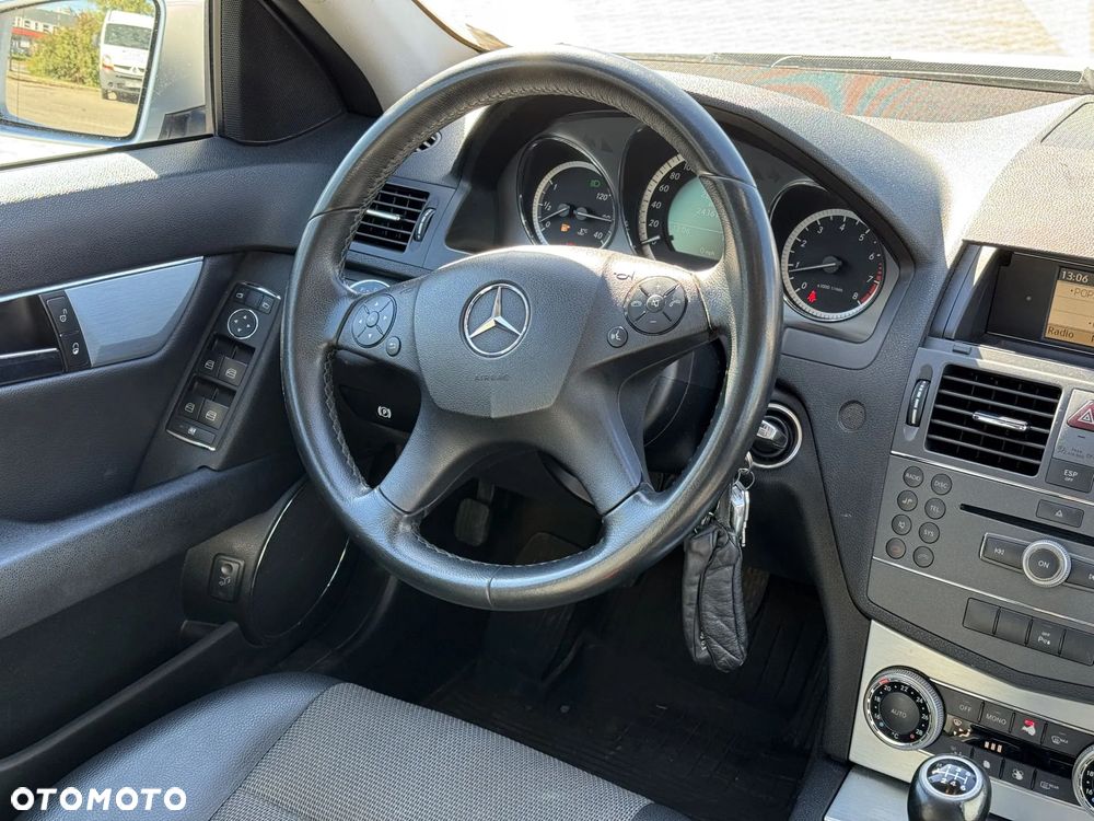 Mercedes-Benz Klasa C 200 Kompressor Avantgarde - 15