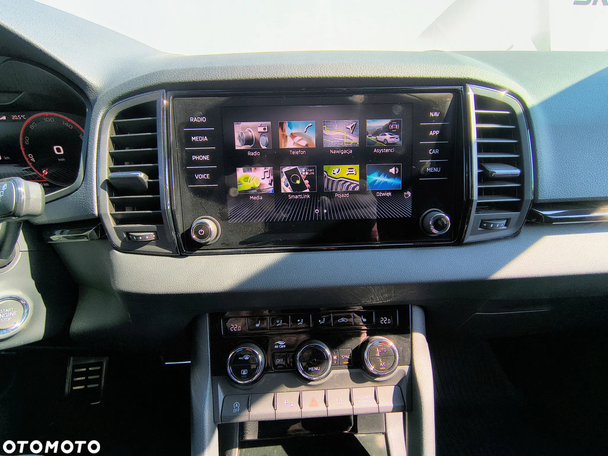 Skoda Karoq 1.5 TSI ACT Sportline DSG - 24