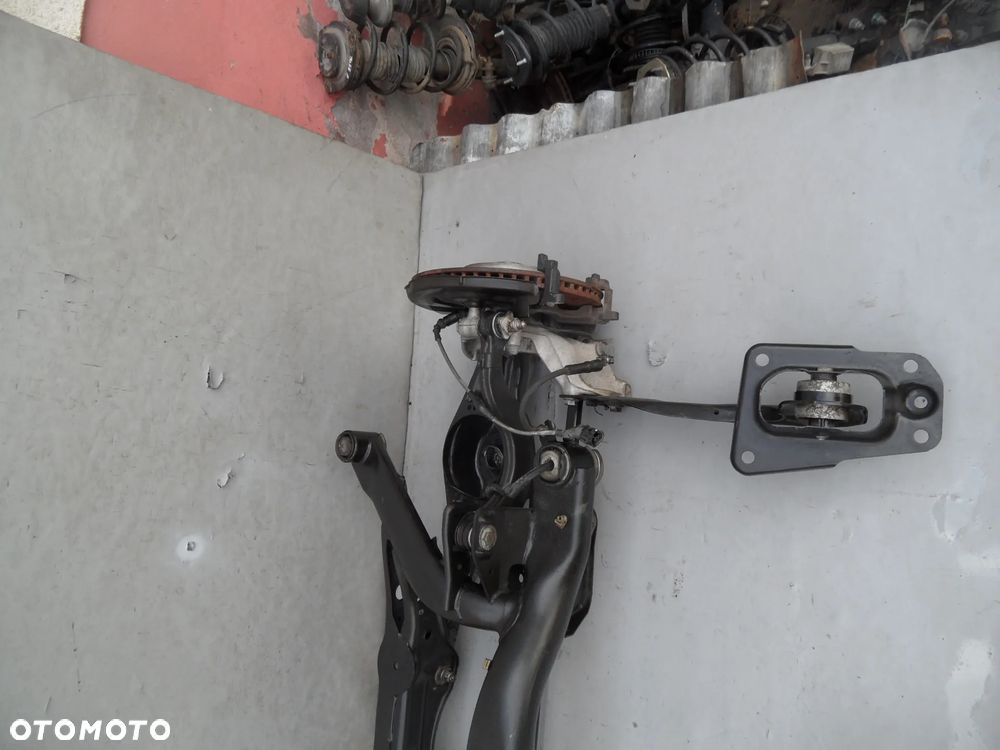OŚ TYŁ ZAWIESZENIE SANKI AUDI S3 8V QUATTRO - 2