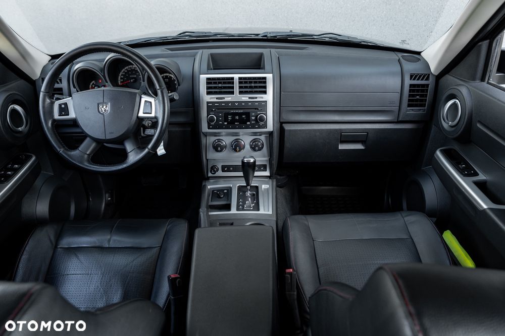 Dodge Nitro 4.0 Automatik R/T - 28