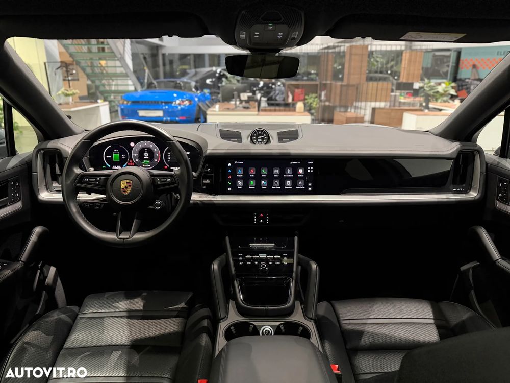 Porsche Cayenne - 29