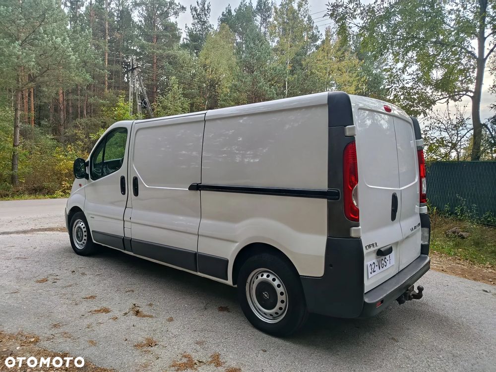 Opel Vivaro - 6