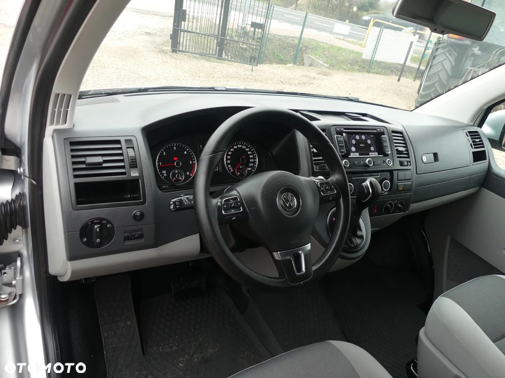 Volkswagen Transporter - 6