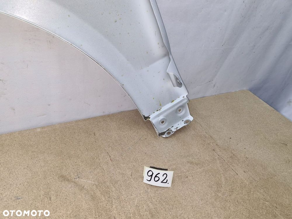 BŁOTNIK PRAWY PRZÓD PRZEDNI AUDI Q5 08-16 PRZEDLIFT LIFT - 2