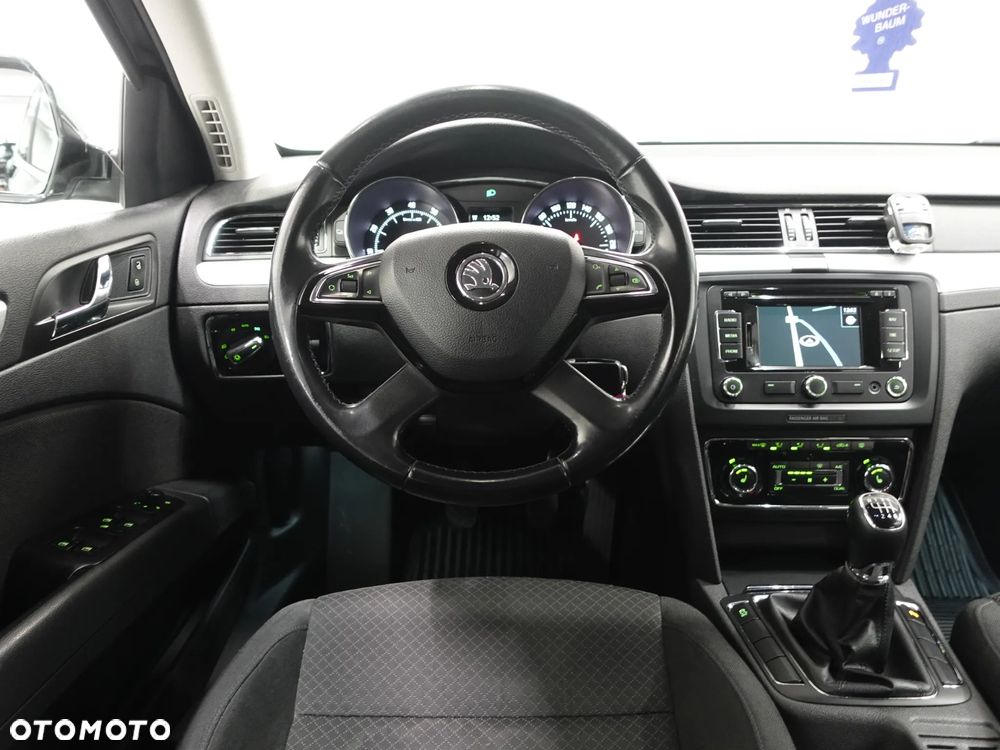 Skoda Superb 1.8 TSI Ambition - 32