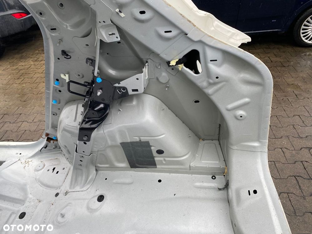 BŁOTNIK TYŁ PRAWY ĆWIARTKA JEEP AVENGER  BIAŁY 934 - 4