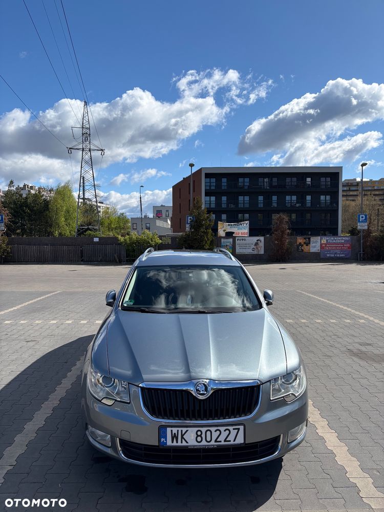 Skoda Superb 1.8 TSI Exclusive - 12