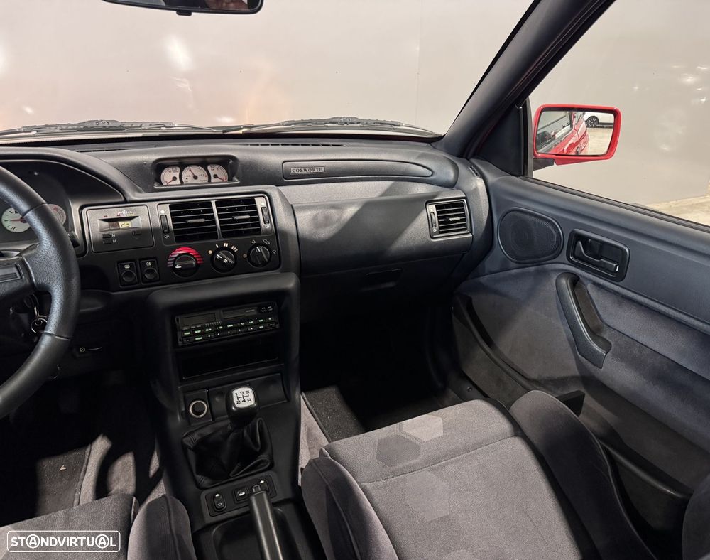 Ford Escort 2.0i RS Cosworth - 28