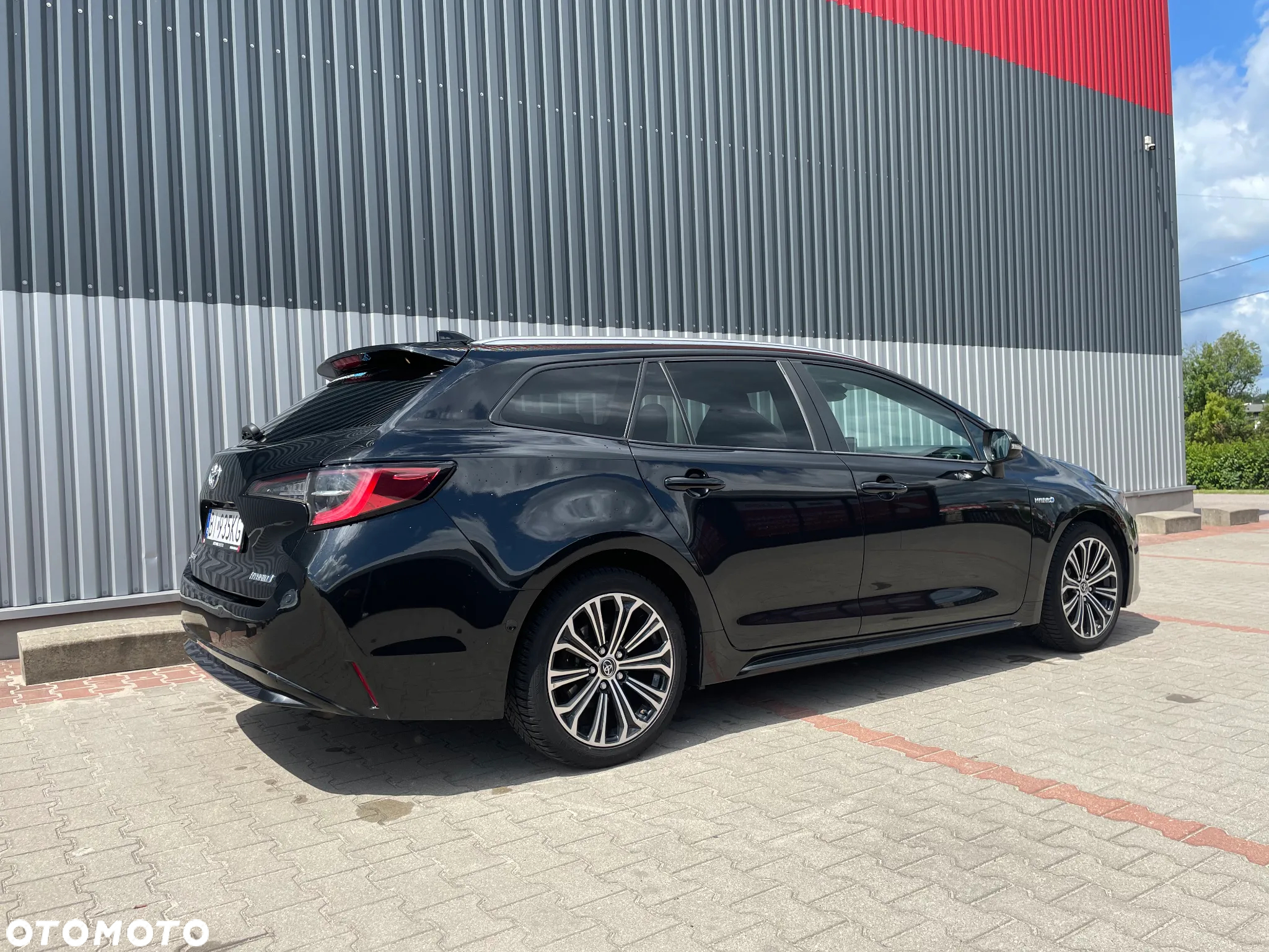 Toyota Corolla 1.8 Hybrid Comfort - 4