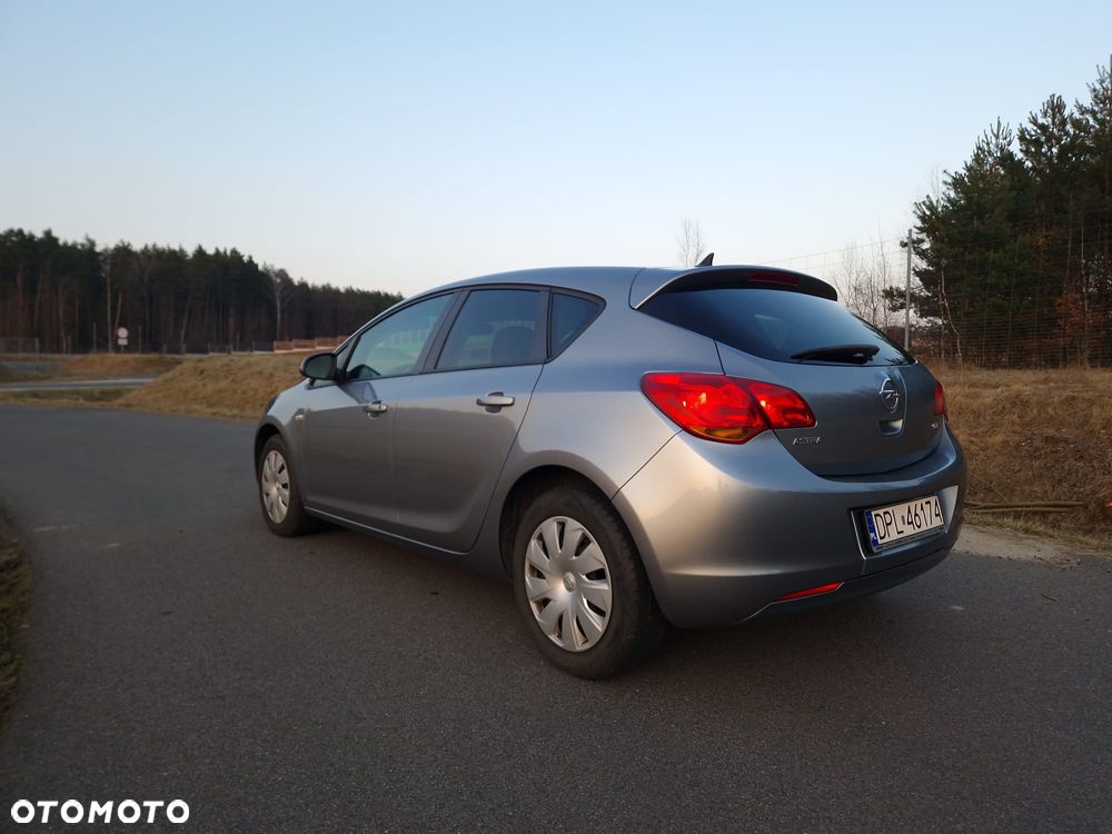 Opel Astra - 7