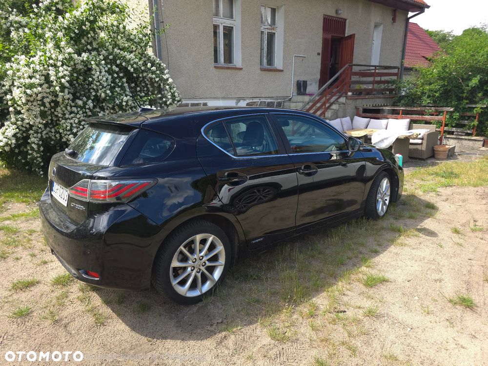Lexus CT 200h Prestige - 13