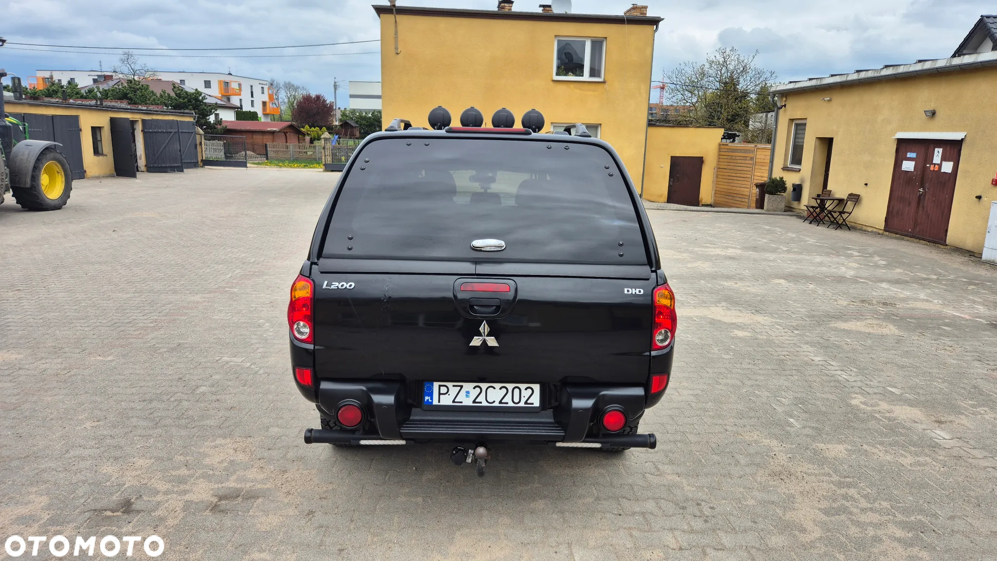 Mitsubishi L200 2.5 DID Intense - 9