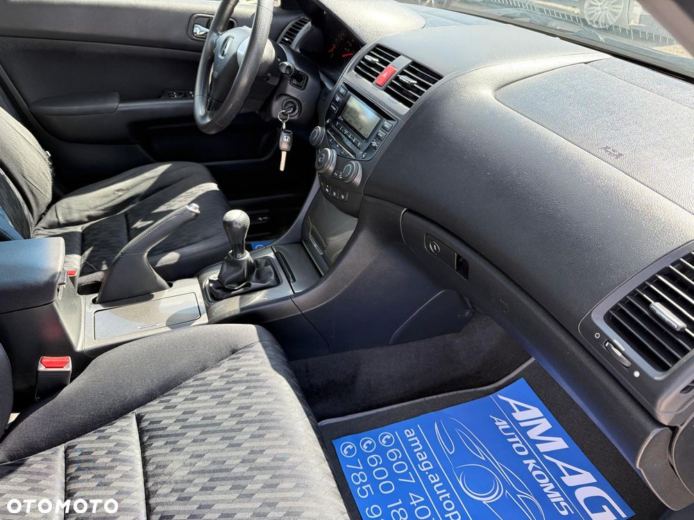 Honda Accord - 16