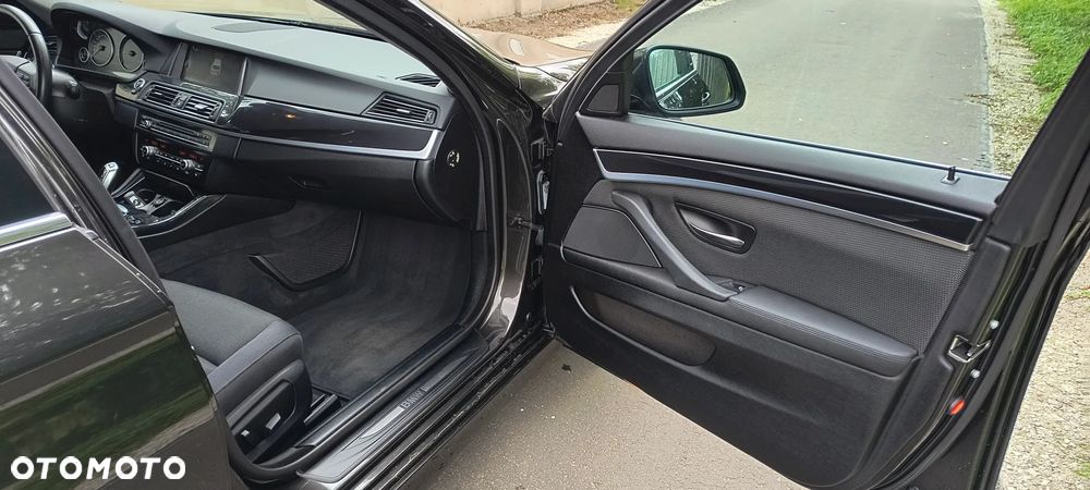 BMW Seria 5 - 30