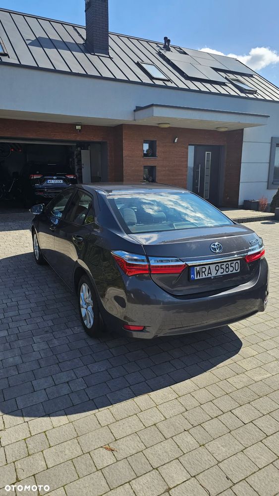 Toyota Corolla 1.6 Comfort - 5