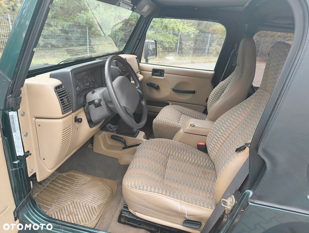 Jeep Wrangler 4.0 Sahara - 7