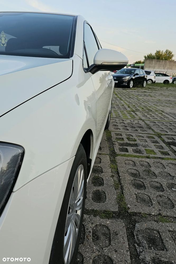 Volkswagen Golf VII 1.2 TSI BMT Trendline - 12