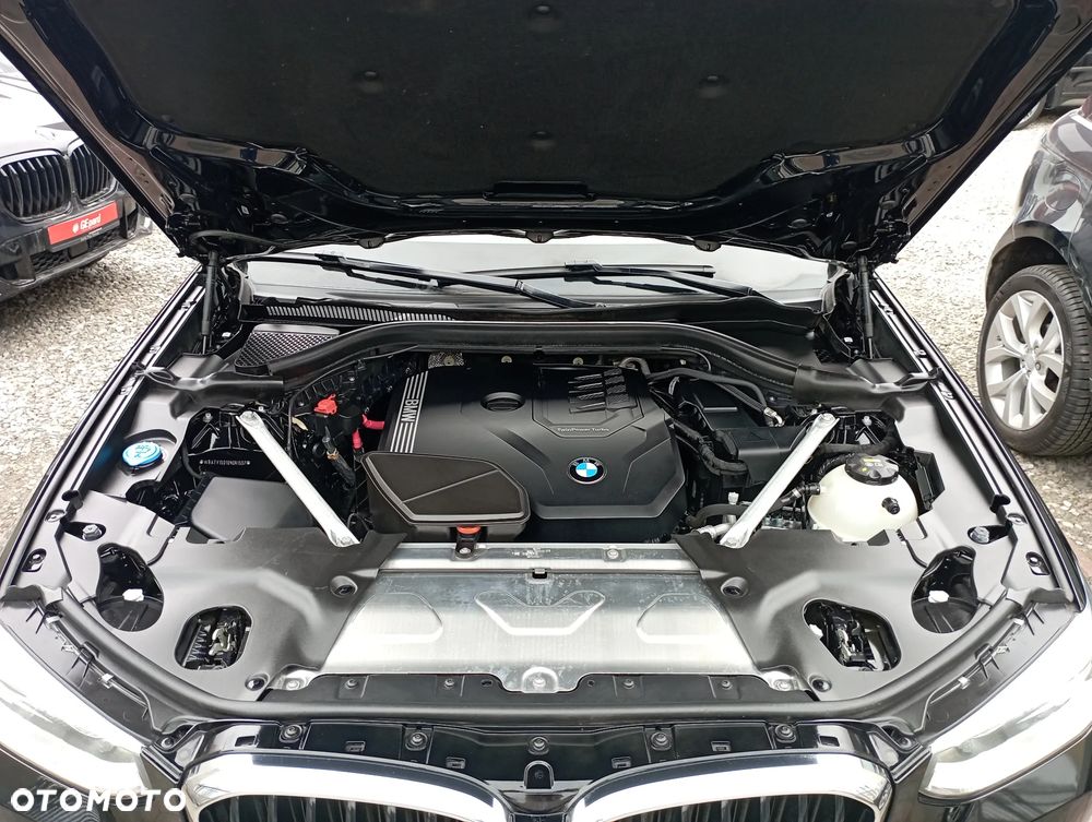 BMW X3 xDrive20i Advantage sport - 34