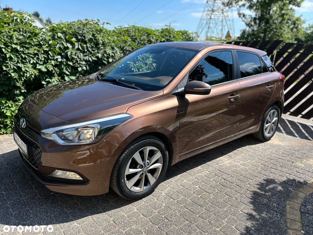 Hyundai i20 blue 1.2 YES Gold - 1