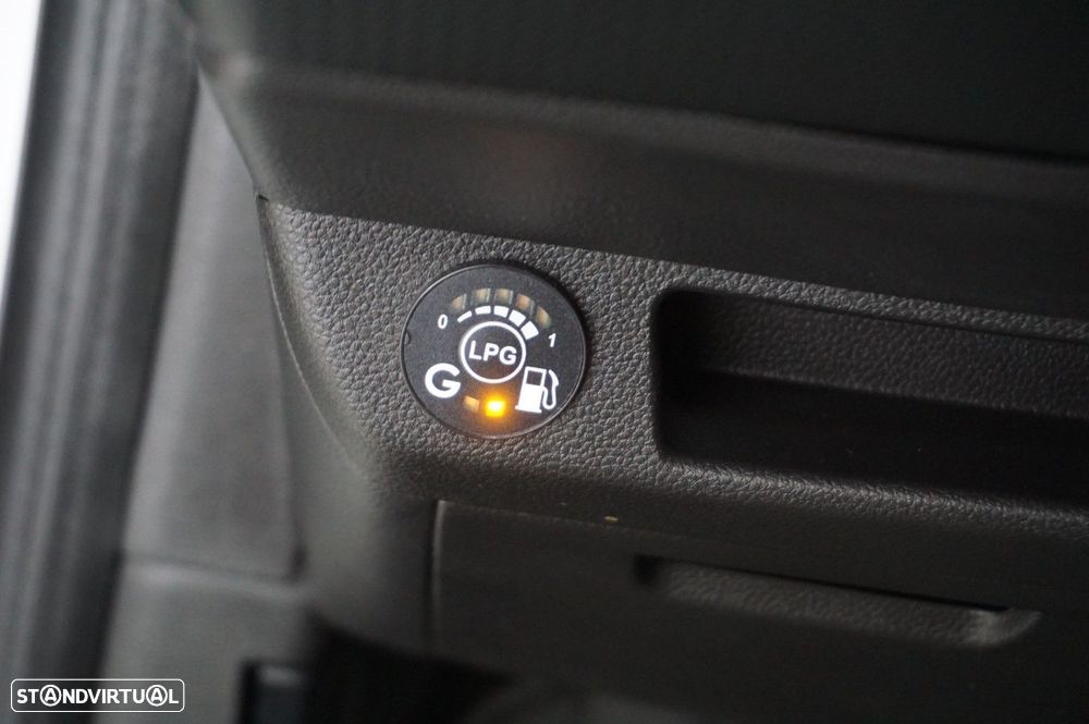 Renault Clio 1.0 TCe Intens Bi-Fuel - 13