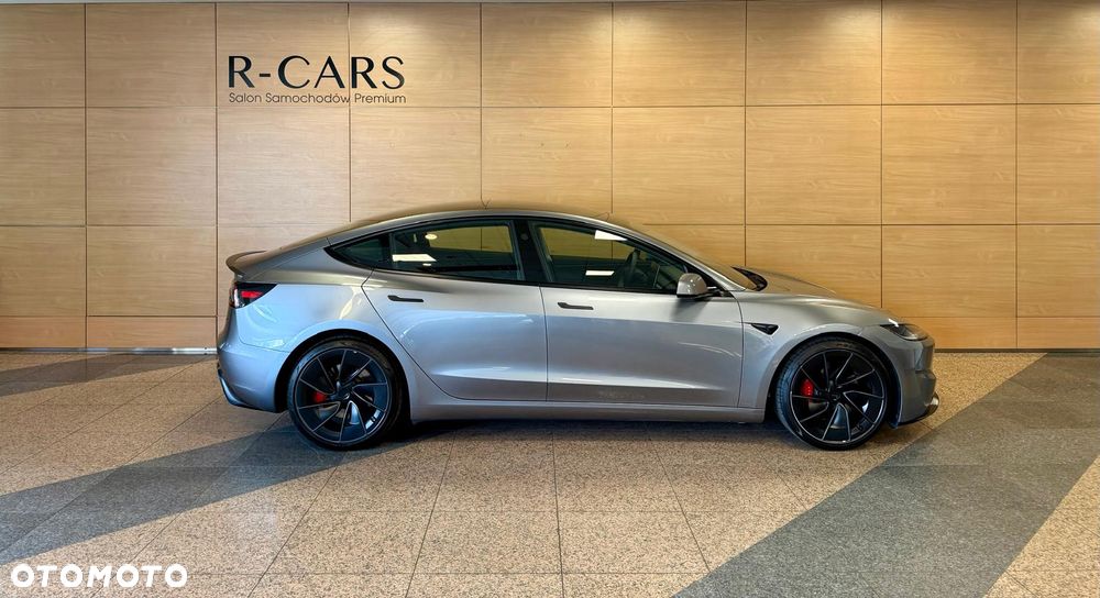Tesla Model 3 - 2