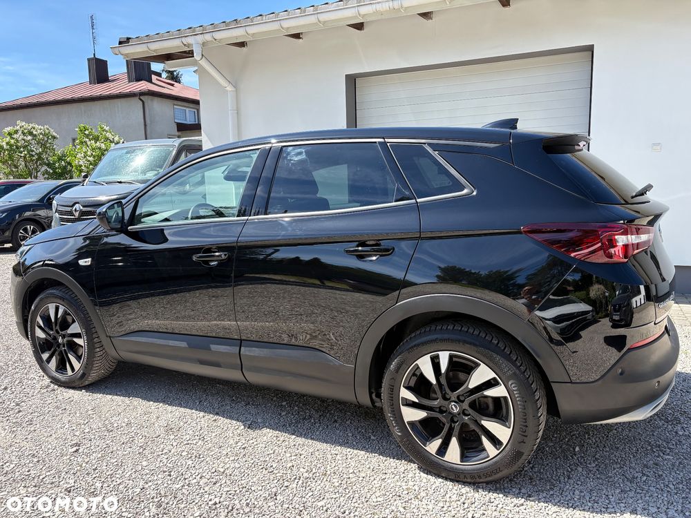 Opel Grandland X 1.2 T Innovation S&S - 4