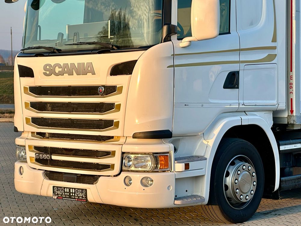Scania G360 / IZOTERMA / 6.8 M DŁUGOŚCI / AUTOMAT / CAŁA NA PODUSZKACH / KLIMA POSTOJOWA / ELEKTRYCZNA ROLETA TYŁ / SYPIALKA - 14
