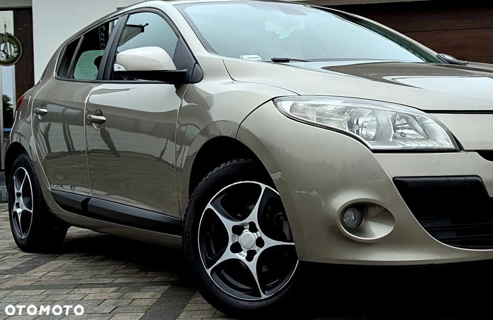 Renault Megane 1.6 16V Dynamique - 24