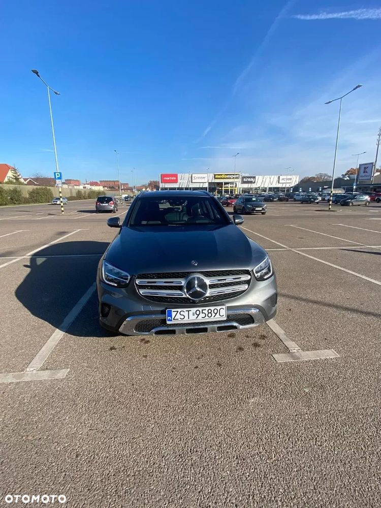 Mercedes-Benz GLC - 1