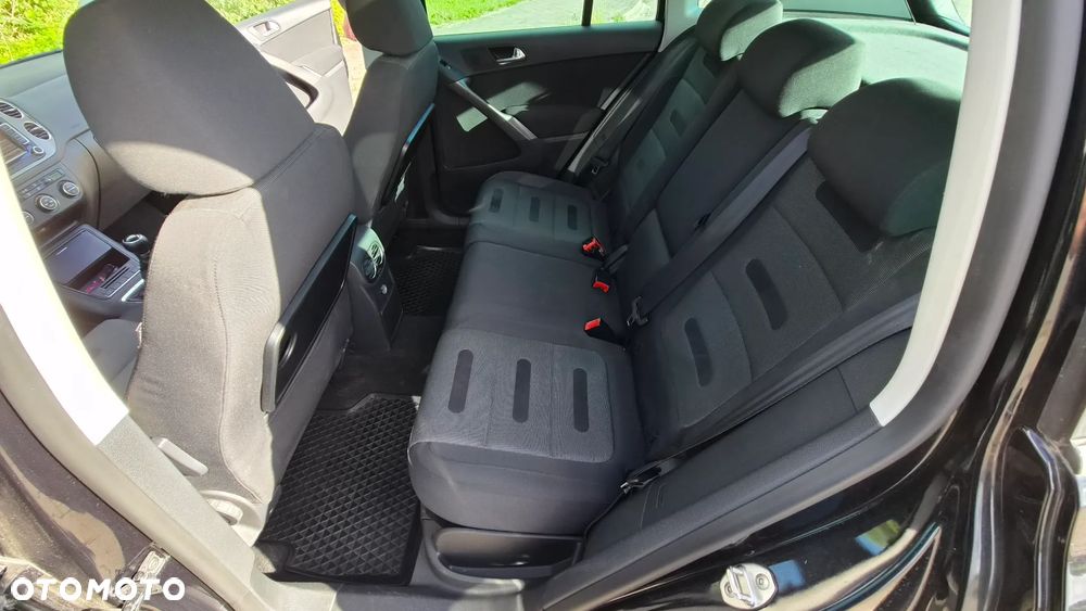 Volkswagen Tiguan 2.0 TDI 4Mot Track&Field - 9