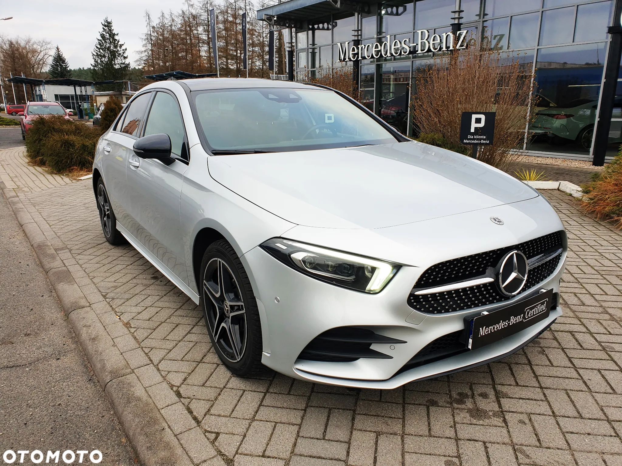 Mercedes-Benz Klasa A 250 E AMG Line 8G-DCT - 1