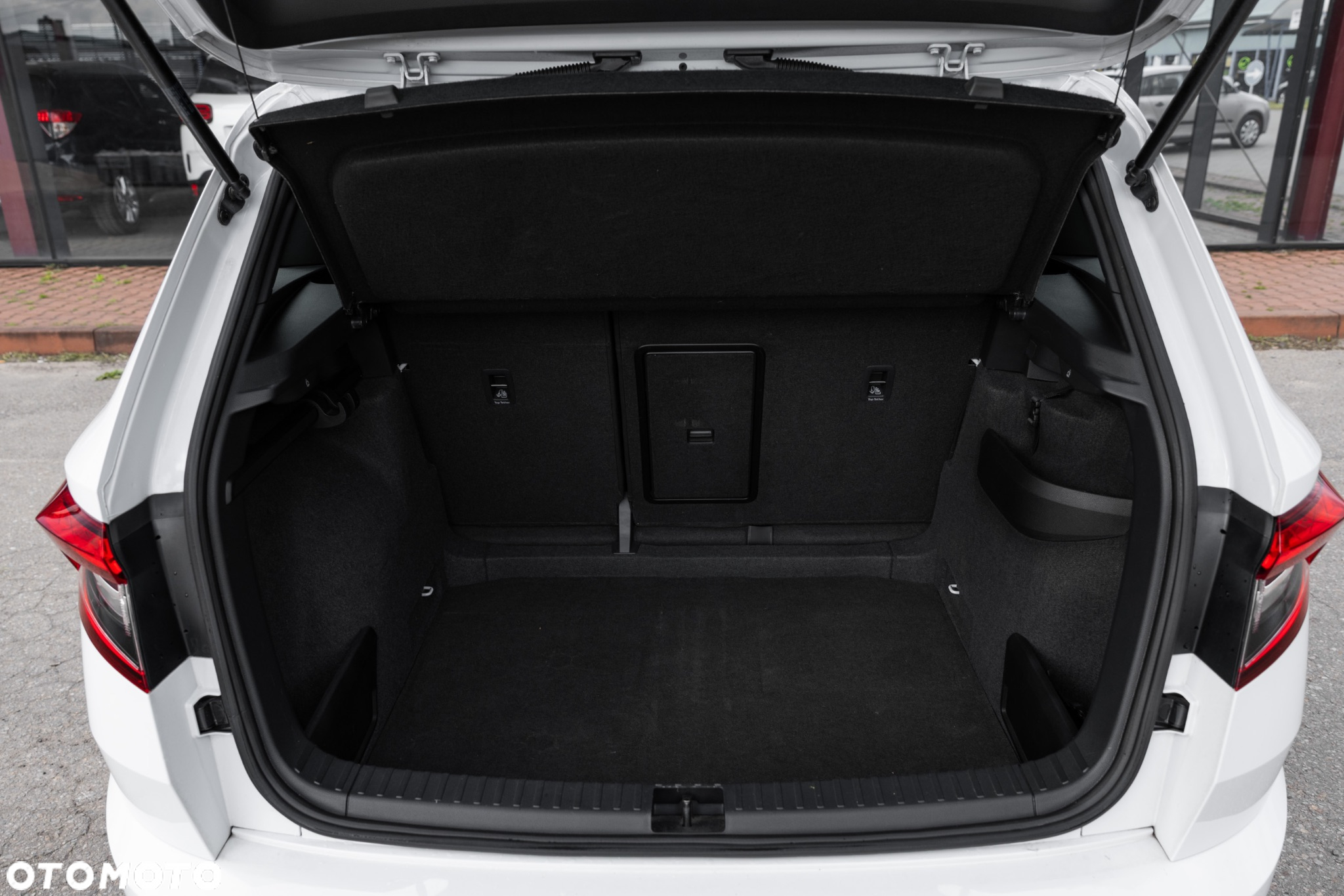 Skoda Karoq 1.5 TSI ACT Ambition DSG - 40