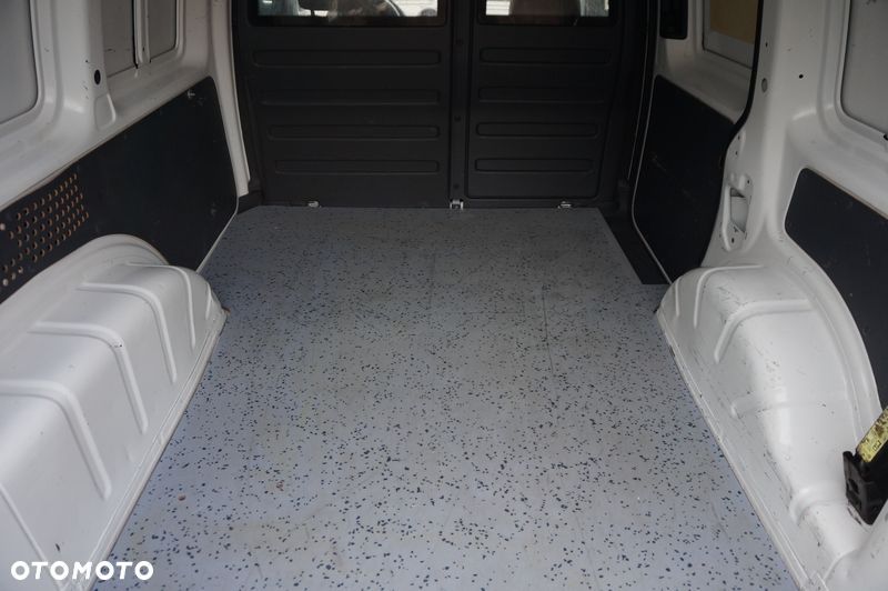 Volkswagen CADDY L1 1.6 TDI 102KM Boczne drzwi przesuwne, Tylne drzwi skrzydłowe, Homologacja cięż. VAT1, Duża ładowność 741kg, na resorach! (nie sprężyny!)  Hak 1500kg Opony Zimowe - 14