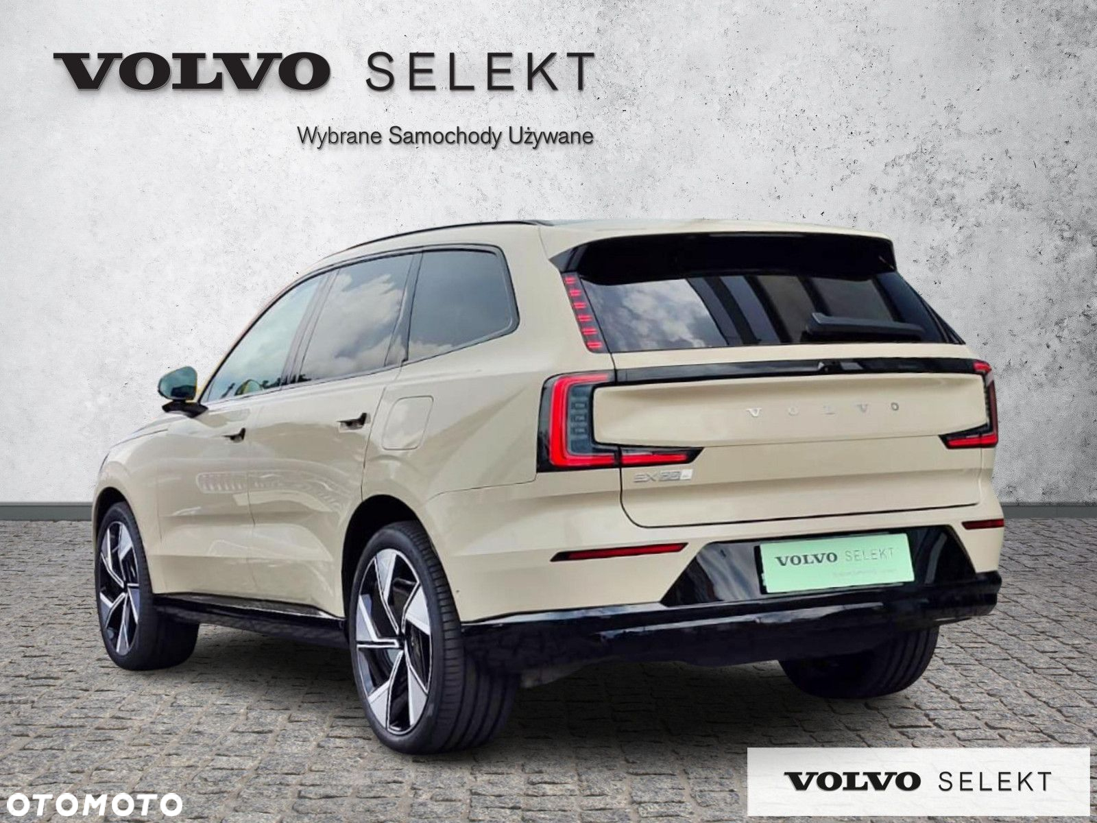 Volvo EX90 - 9