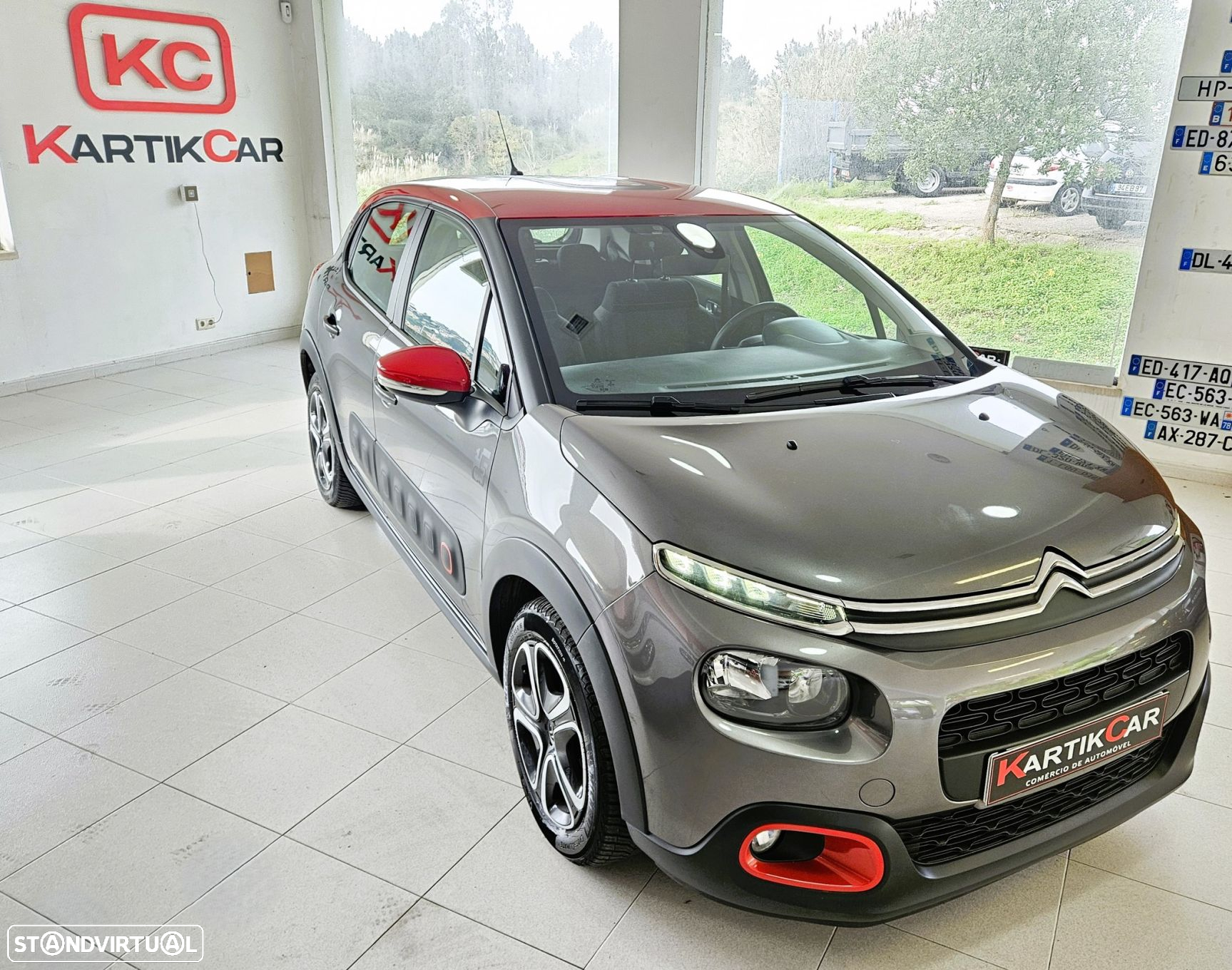 Citroën C3 1.2 PureTech Shine - 9