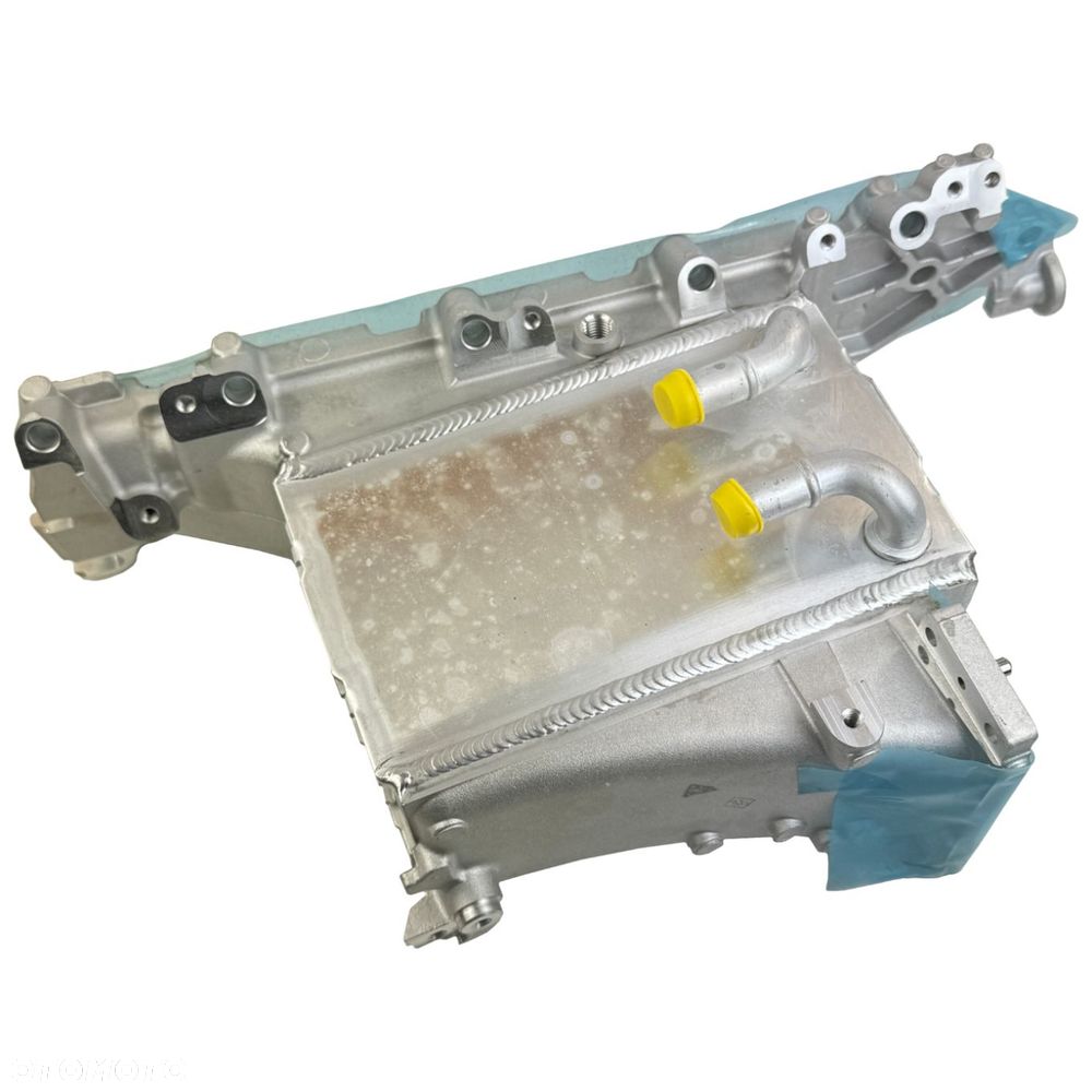Kolektor ssący AUDI SEAT SKODA VW chłodnica powietrza dolotowego 04L129711M - 4