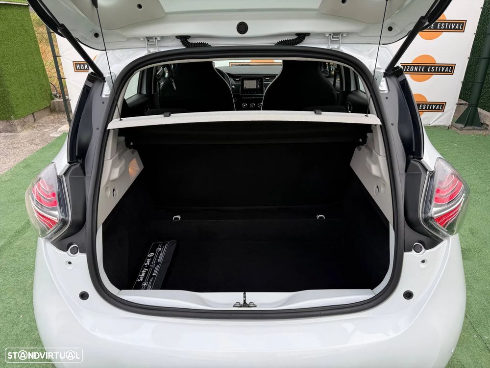 Renault Zoe (c/ Bateria) Limited 50 - 28