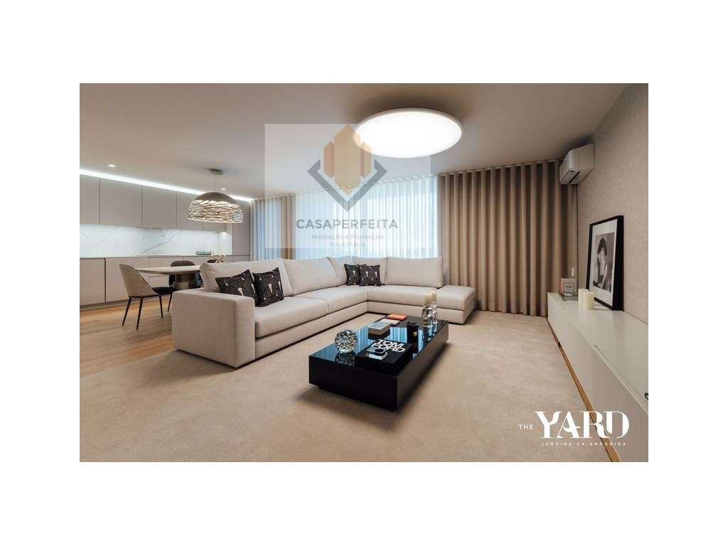Apartamento T3 Novo de Luxo com Varandas, Arrumos e Lugares de Gara... - Grande imagem: 2/20