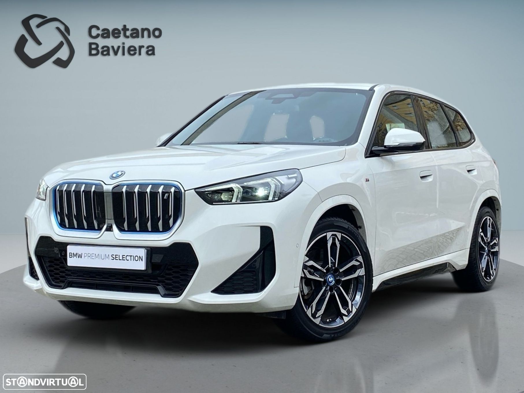BMW iX1 xDrive30 Pack Desportivo M - 1