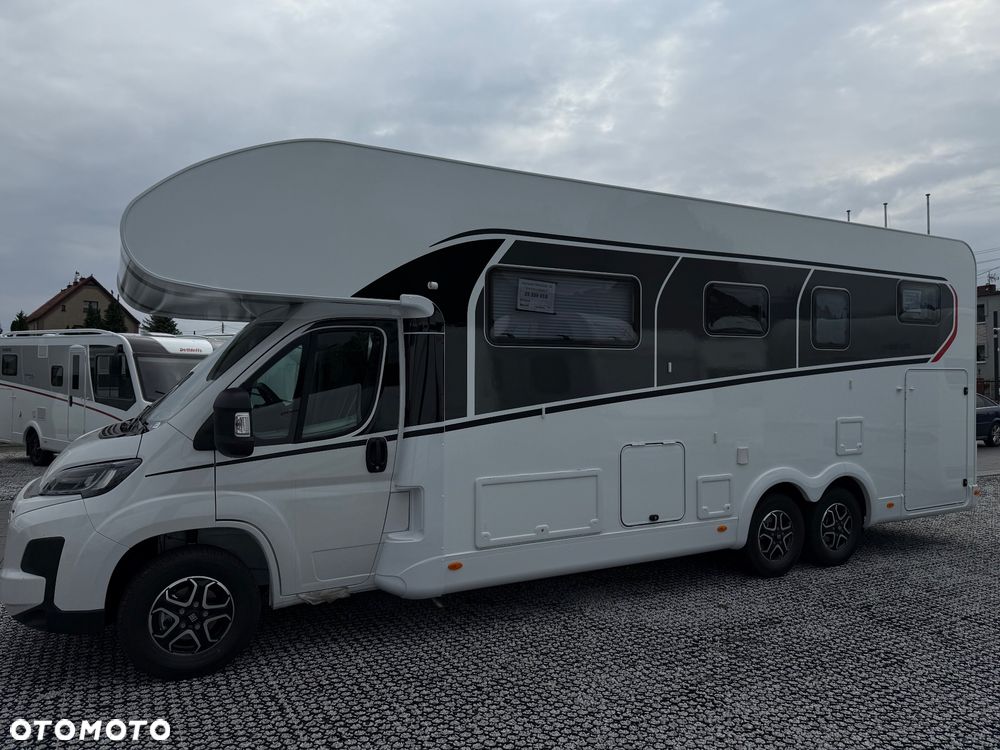 Dethleffs Family XL - 7