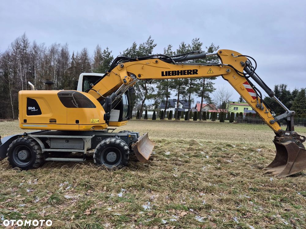 Liebherr A914 compact - 12