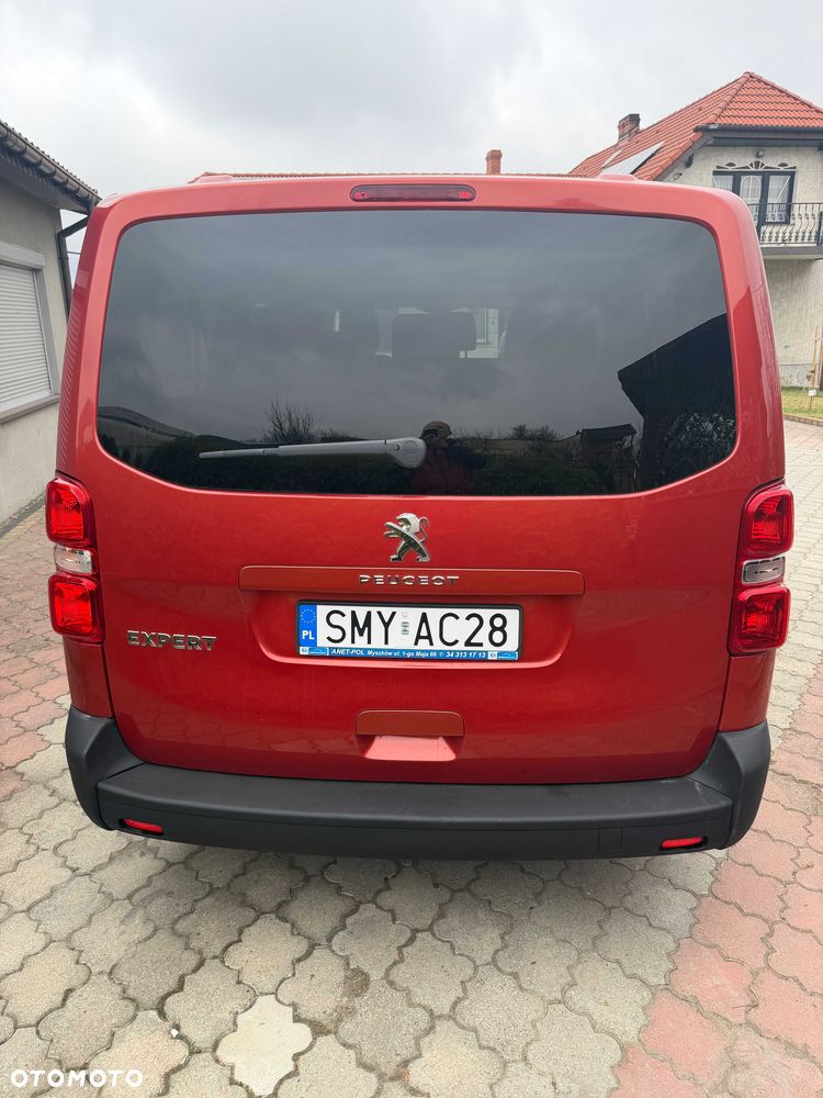 Peugeot Traveller - 3