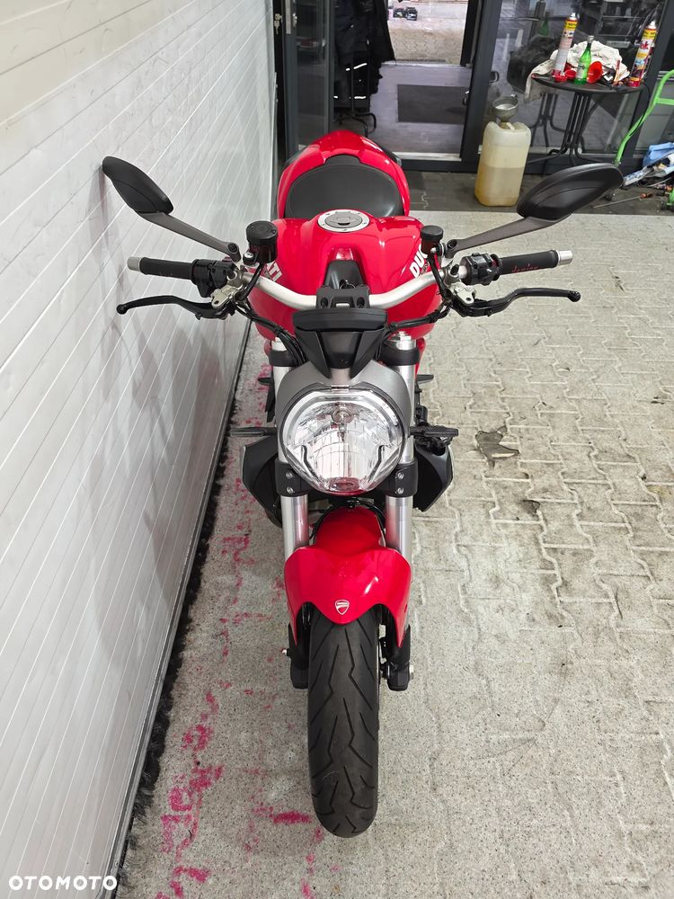 Ducati Monster - 22