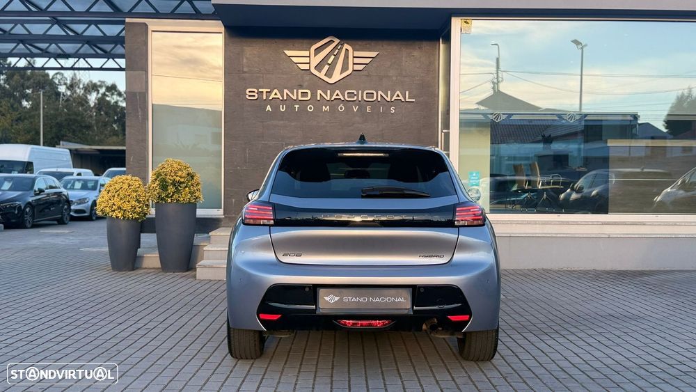 Peugeot 208 1.2 Hybrid Allure e-DCS6 - 7